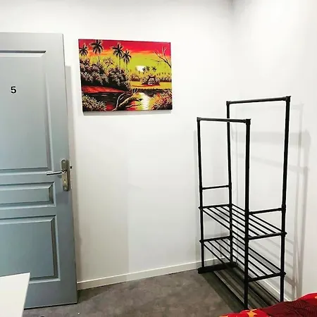 Shared Cosy Living - Downtown דירה אמיינס
